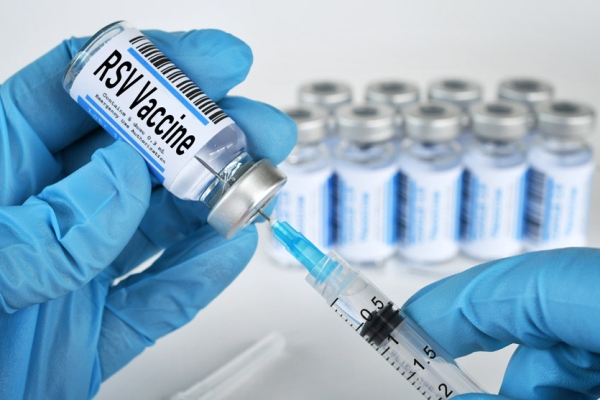 Pfizer-submete-à-ANVISA-pedido-de-aprovação-da-primeira-vacina-contra-o-vírus-sincicial-respiratório